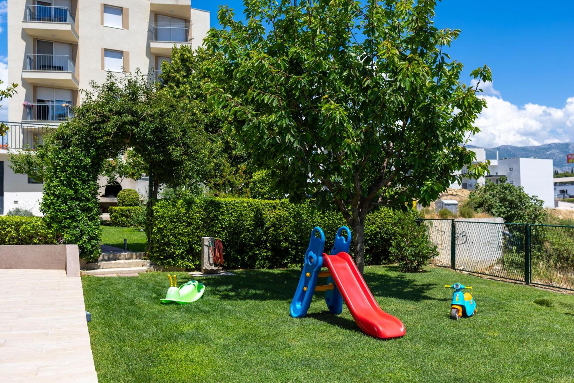 Апартаменты Sunny Garden A2 Сплит Экстерьер фото