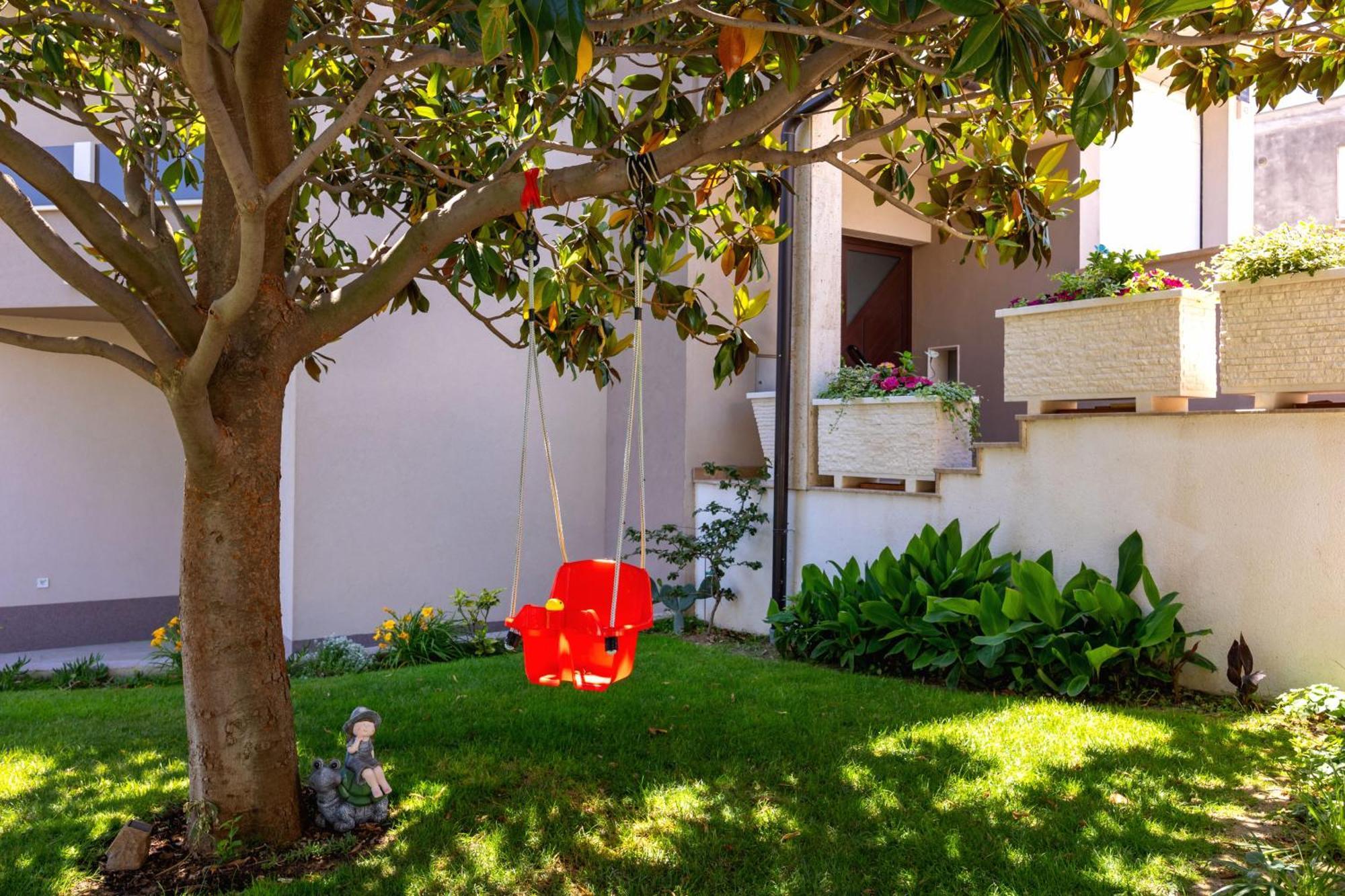 Апартаменты Sunny Garden A2 Сплит Экстерьер фото