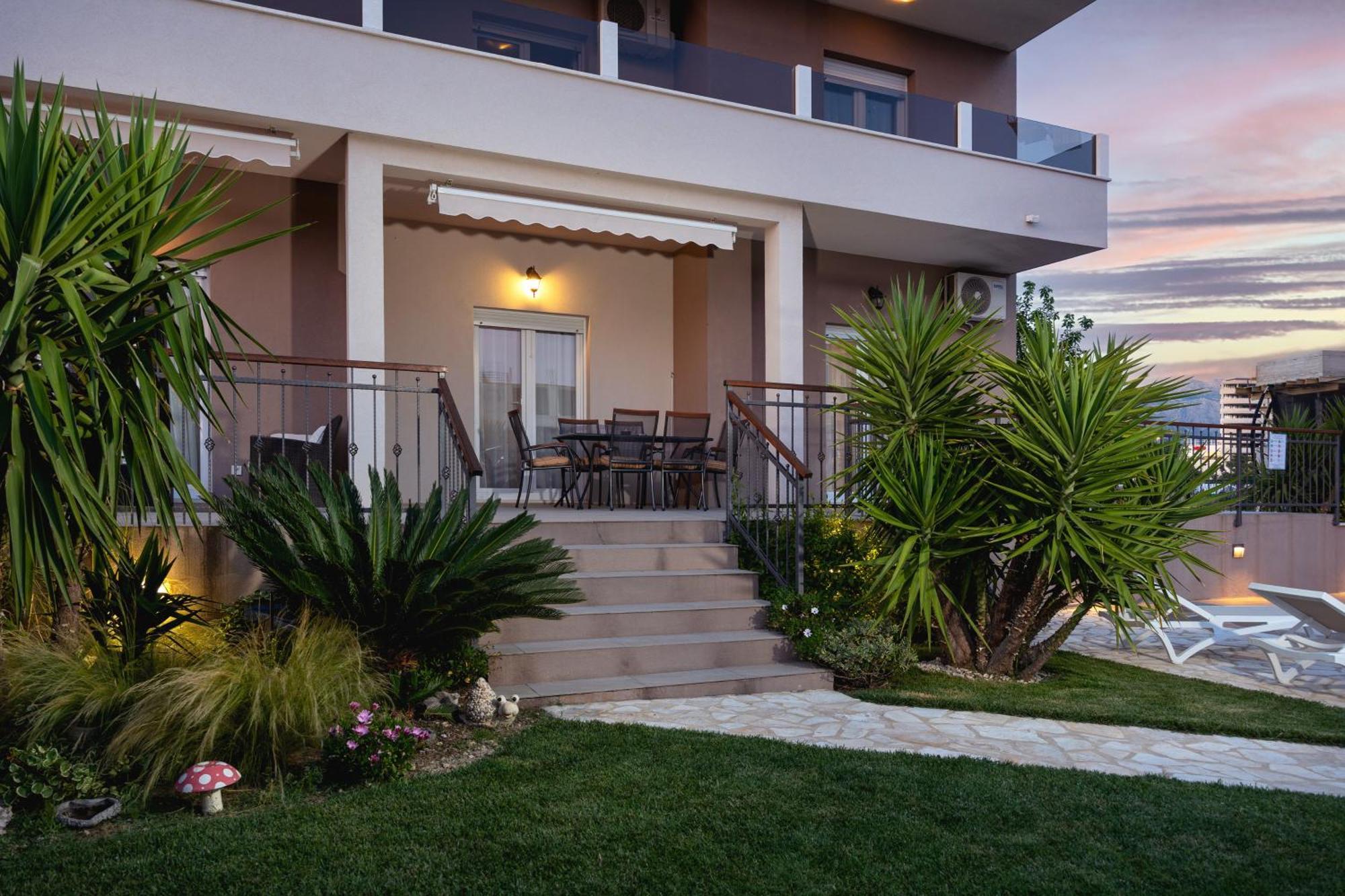 Апартаменты Sunny Garden A2 Сплит Экстерьер фото